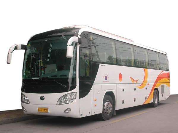 旅游大巴車(chē)